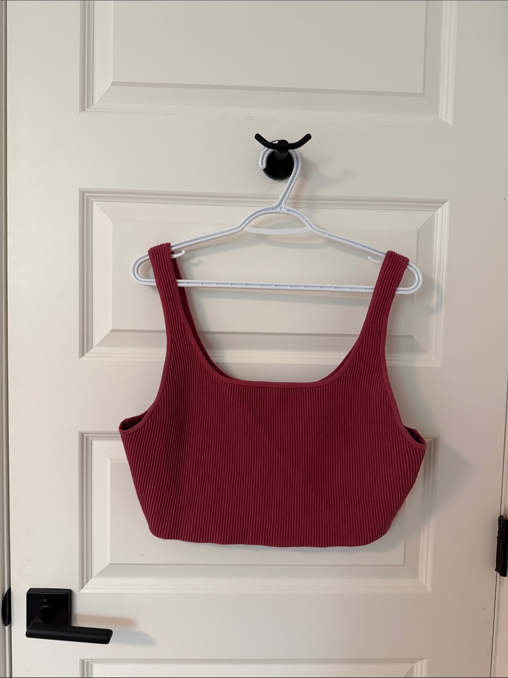 Babaton Crop Ribbed Tank - Deep Rose